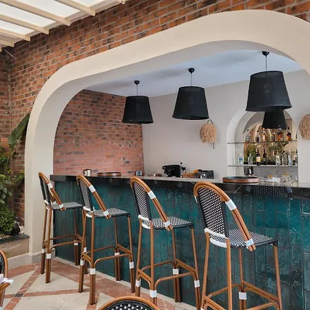 Mono Life Ξενοδοχείο Çeşme